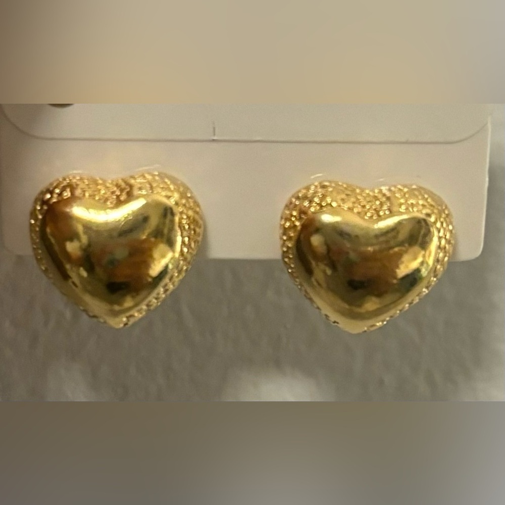 Women’s Heart Brazilian Layered Gold Earrings